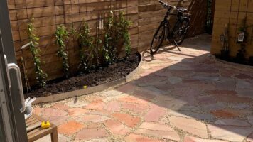 Brasil Rosso Flagstones terras
