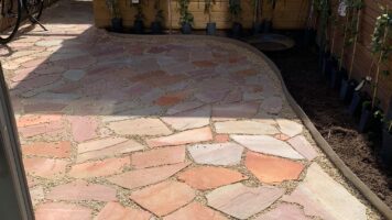 Brasil Rosso Flagstones terras