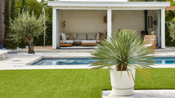 Brasil white op terras - Aanleg Groene Vingers - Ontwerp van Somers tuinen